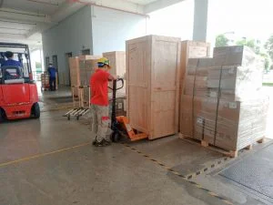 Đội ngũ công nhân bốc xếp nâng hạ hàng hóa chuyên nghiệp tại bốc xếp tại Hải Phòng (vận hành chuyên nghiệp bởi đội ngũ giàu kinh nghiệm) - Thành Nguyên