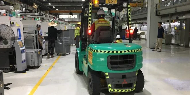 Cho thuê xe nâng 3-5 tấn Hải Phòng - Dịch vụ Thành Nguyên Hải Phòng