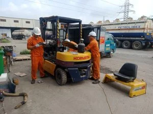 Sửa chữa xe nâng tại Hải Phòng - Dịch vụ Thành Nguyên Hải Phòng