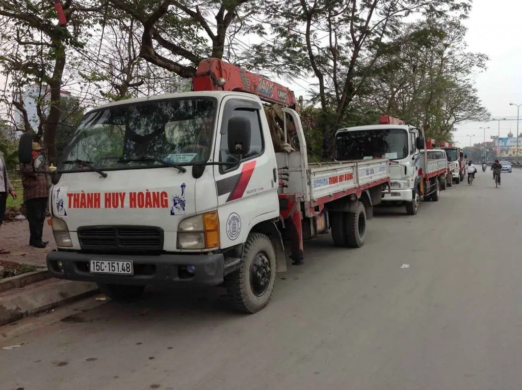Cung cấp lốp xe nâng, xe cẩu chính hãng tại Hải Phòng - Dịch vụ Thành Nguyên Hải Phòng