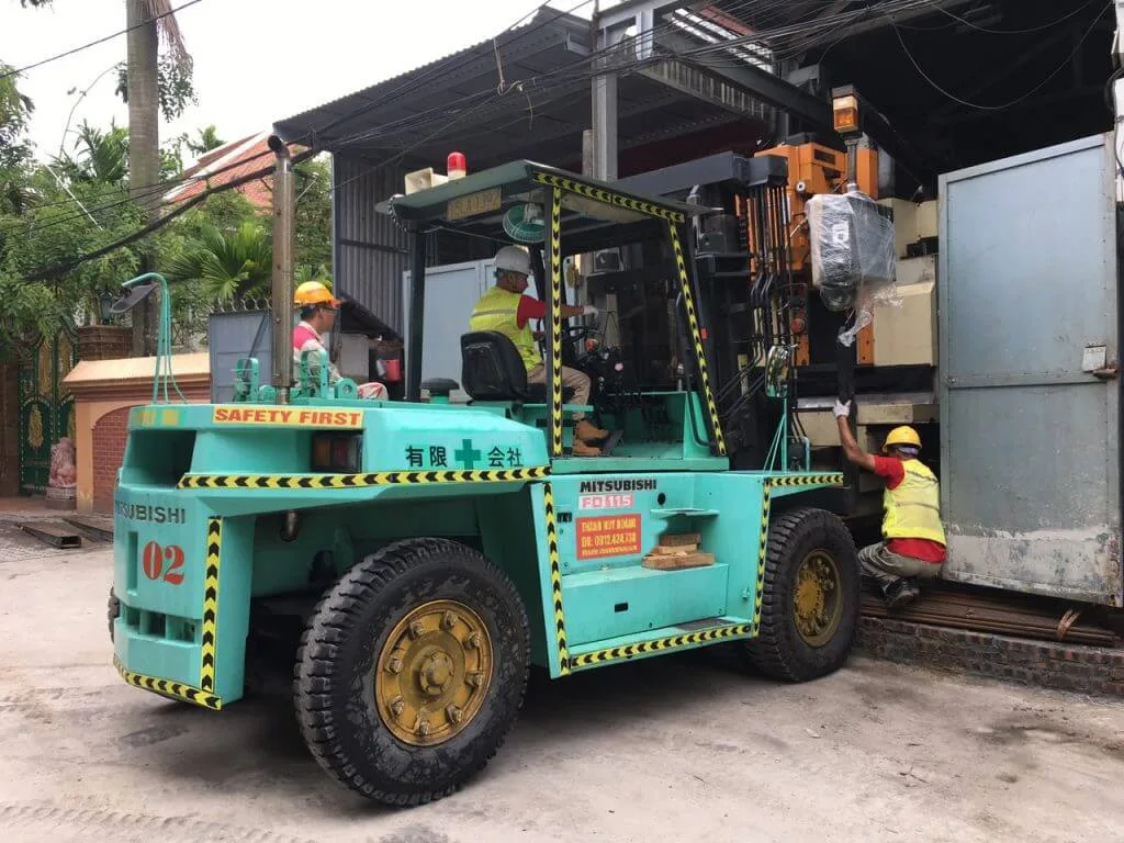 Dịch vụ gia công càng phụ xe nâng theo yêu cầu - Dịch vụ Thành Nguyên Hải Phòng