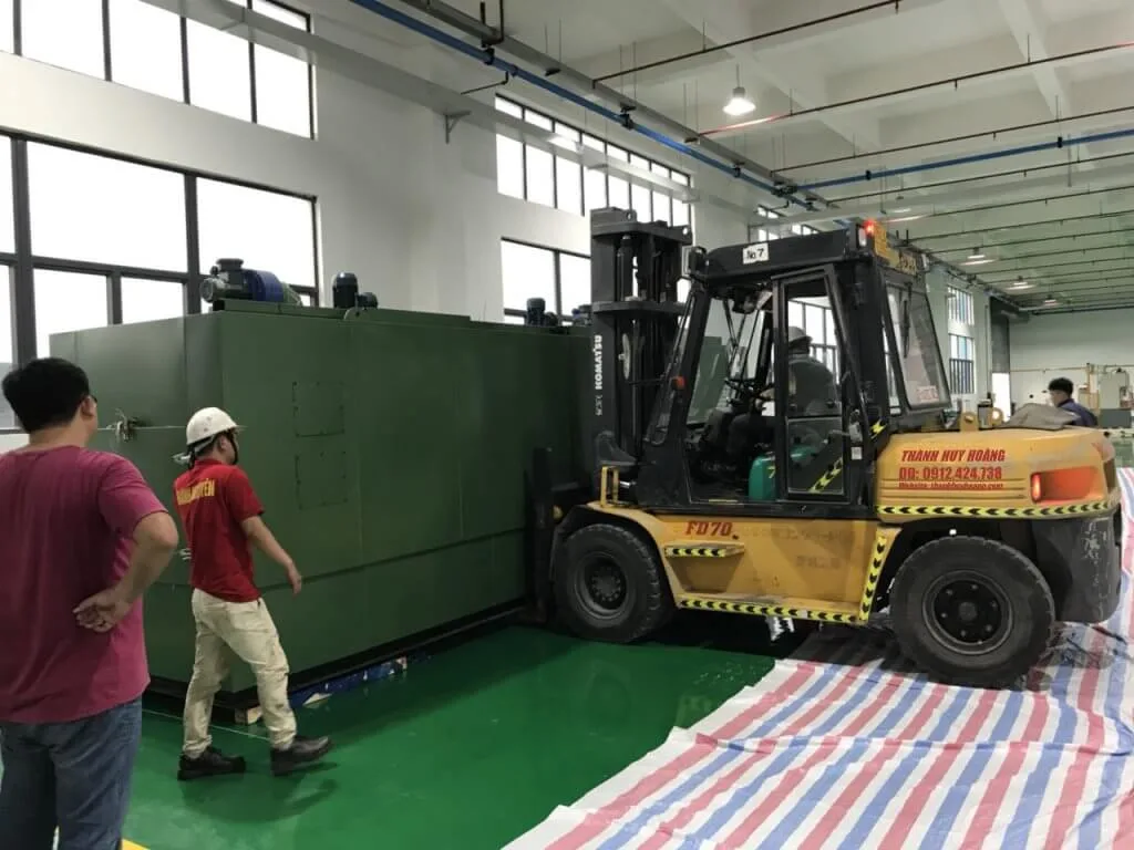 Dịch vụ nâng hạ hàng hóa tại Cảng Đình Vũ - Dịch vụ Thành Nguyên Hải Phòng