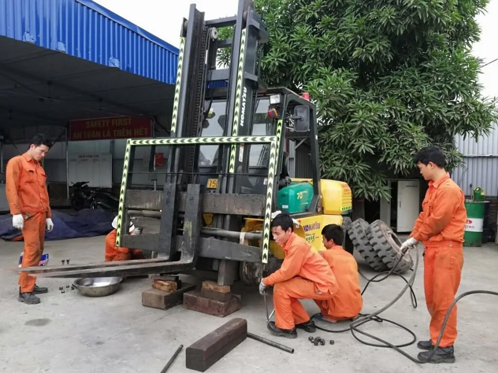 Dịch vụ sửa chữa xe nâng tận nơi tại Hải Phòng