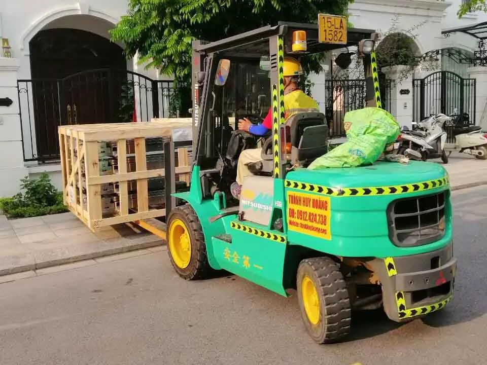 Công trình thi công cho thuê xe nâng tại Hải Phòng - Dịch vụ Thành Nguyên Hải Phòng