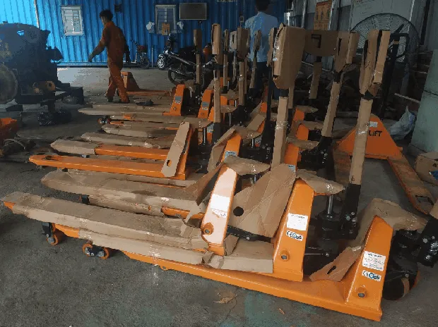 Dịch vụ bán và cho thuê xe nâng tay chuyên dụng tại Hải Phòng - Dịch vụ Thành Nguyên Hải Phòng