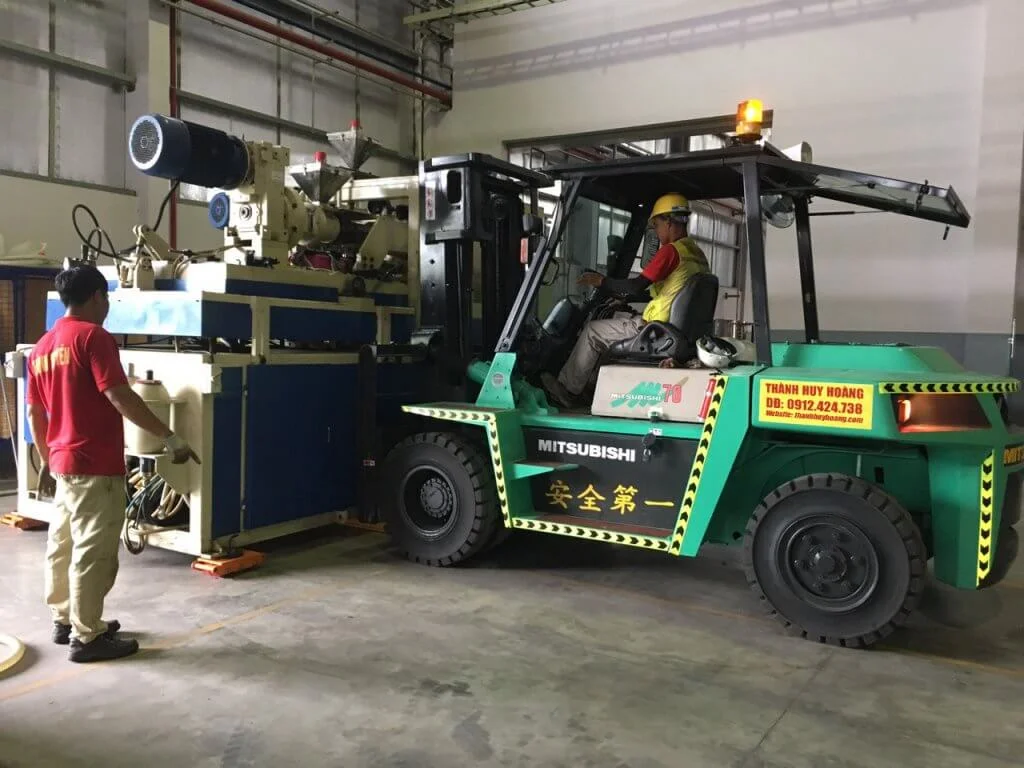 BÁN XE NÂNG VÀ DỊCH VỤ CHO THUÊ XE NÂNG TẠI HẢI PHÒNG CHUYÊN NGHIỆP - Dịch vụ Thành Nguyên Hải Phòng